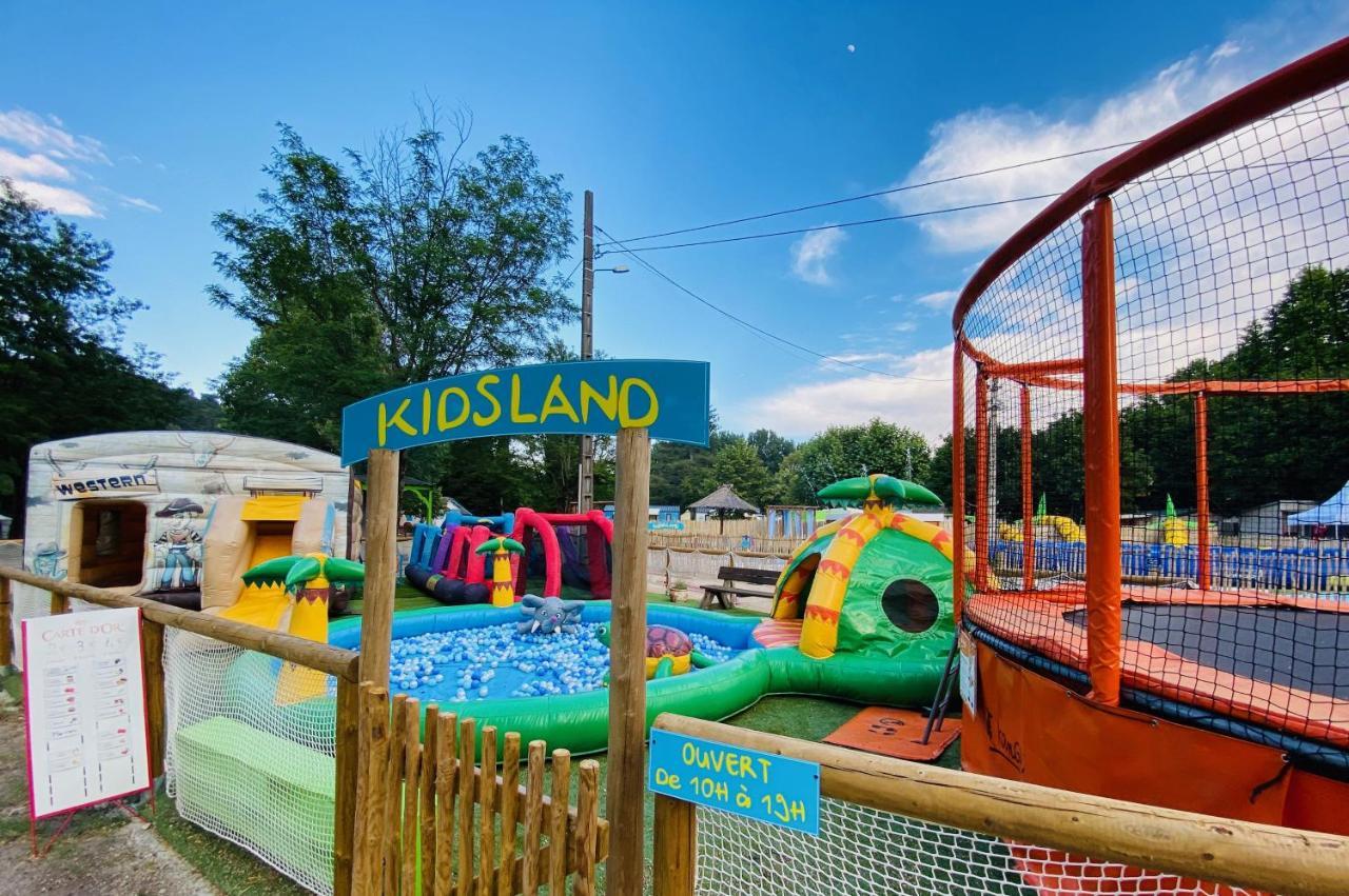 Camping Paradis Family Des Issoux Lalevade-dʼArdèche Eksteriør billede
